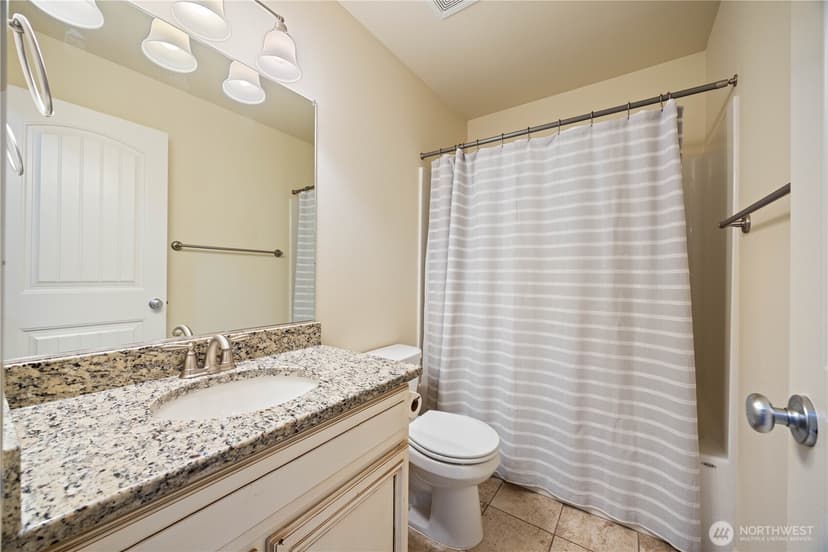 Property photo for 1015 Sunny Brooke Lane, Chelan photo 4
