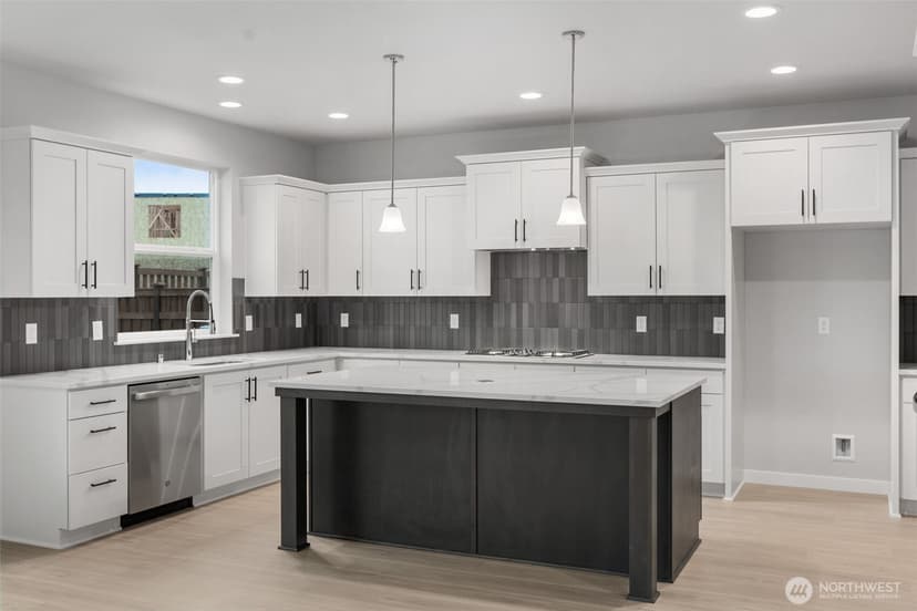 Property photo for 20328 146th Street Ct E #704, Bonney Lake photo 15
