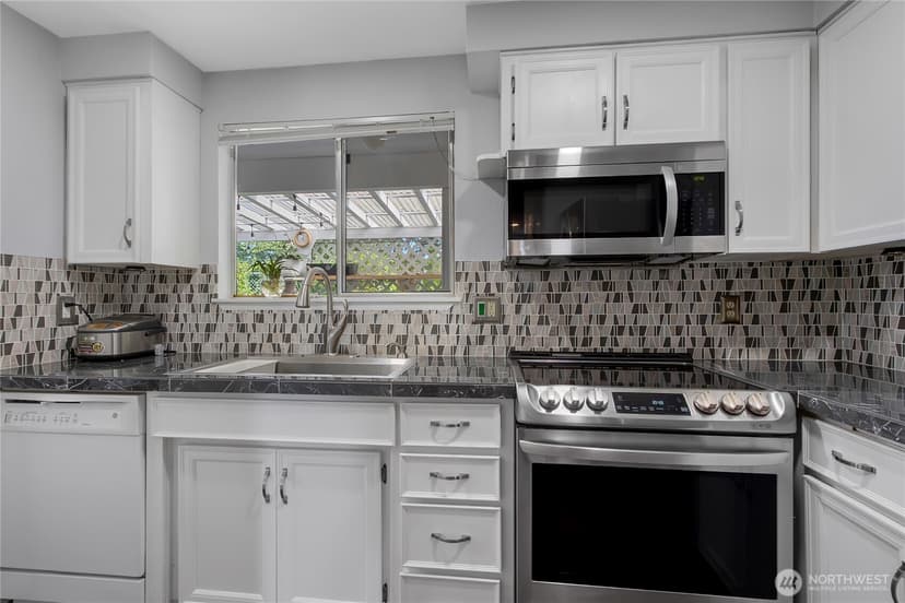 Property photo for 747 37th Street SE #9A, Auburn photo 19