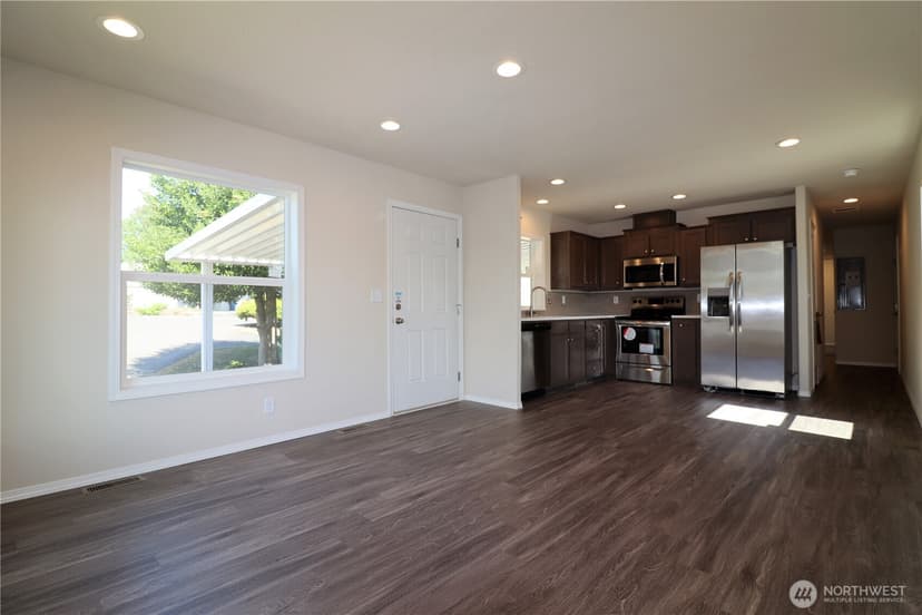 Property photo for 3439 S 181st Place #146, SeaTac photo 7