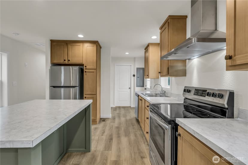 Property photo for 18117 32nd Avenue S #333, SeaTac photo 8