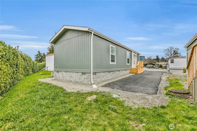 Property photo for 18117 32nd Avenue S #333, SeaTac photo 2