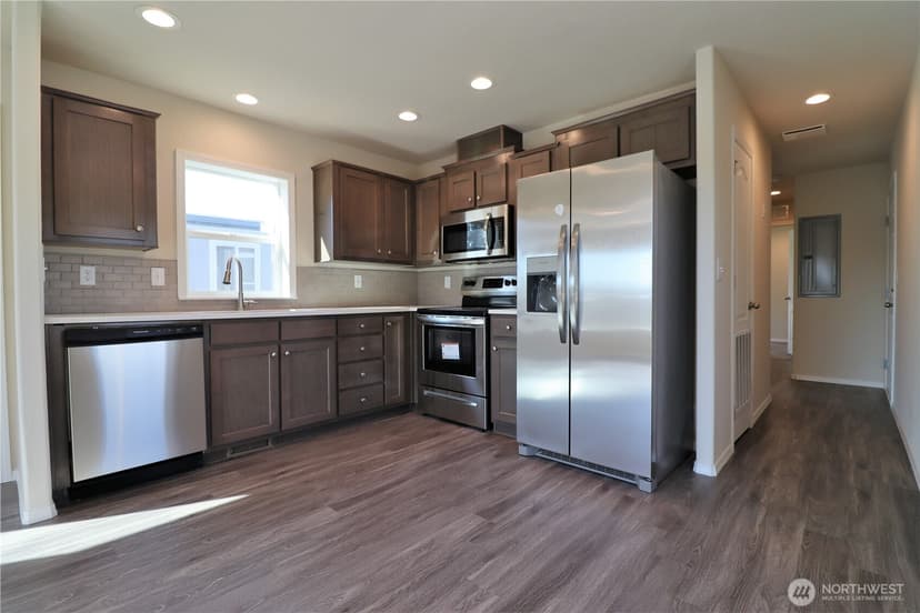 Property photo for 18306 35th Avenue S #365, SeaTac photo 5