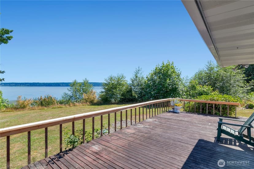 Property photo for 4745 Saratoga Road, Langley photo 8