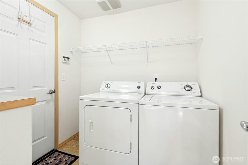 Property photo for 6201 73rd Ave NE, Marysville photo 18