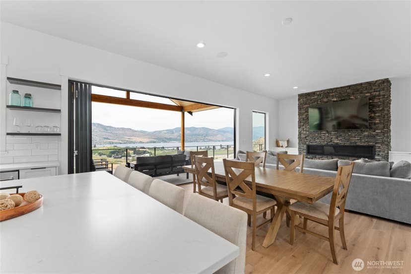 Property photo for 134 Hillcrest Place, Chelan photo 10