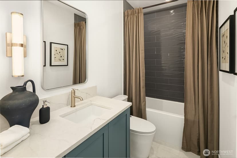 Property photo for 365 Newton Street, Seattle photo 33