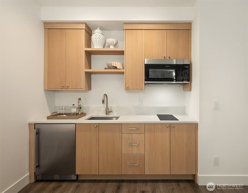 Property photo for 365 Newton Street, Seattle photo 32