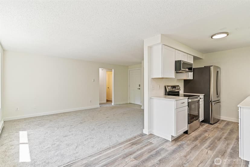Property photo for 9126 1st Place NE #3, Lake Stevens photo 6