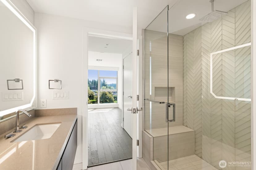 Property photo for 188 Bellevue Way NE #412, Bellevue photo 14