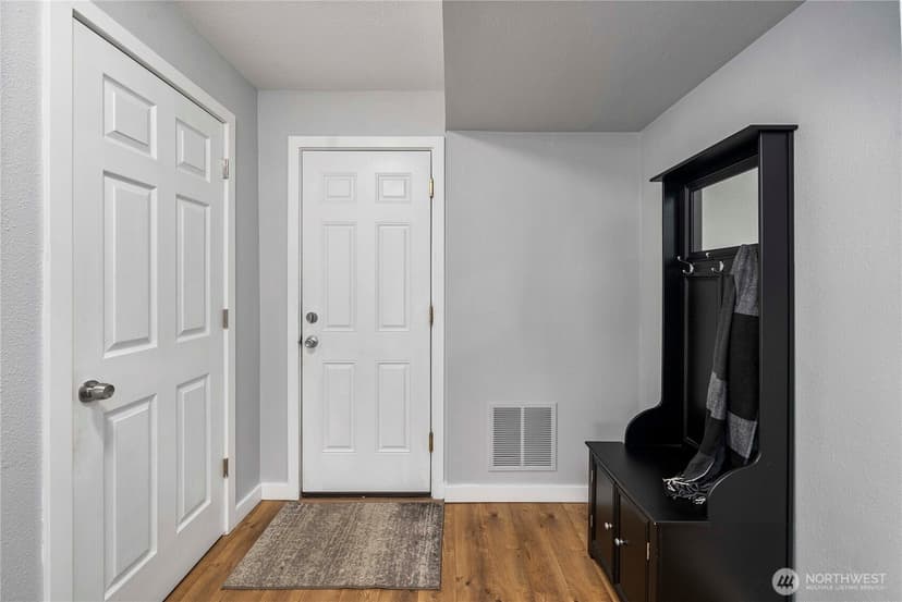 Property photo for 124 66th Avenue E, Fife photo 27