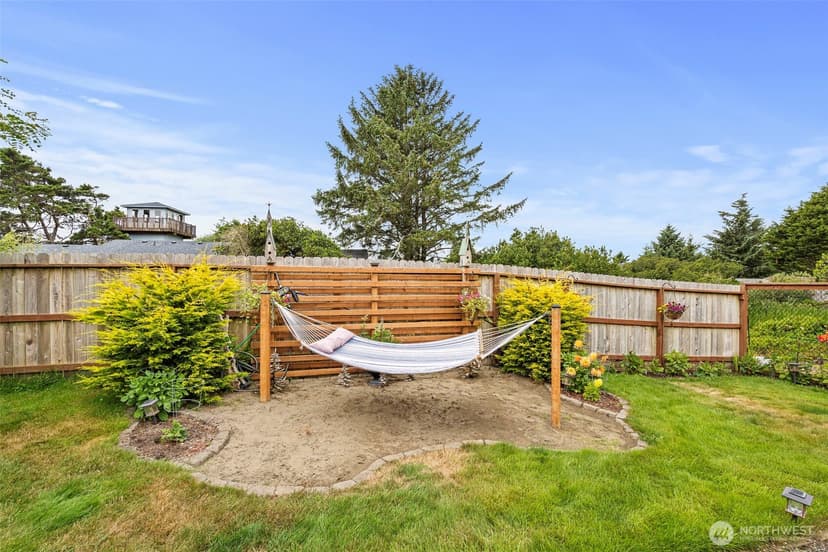 Property photo for 358 N Butterclam Street SW, Ocean Shores photo 29
