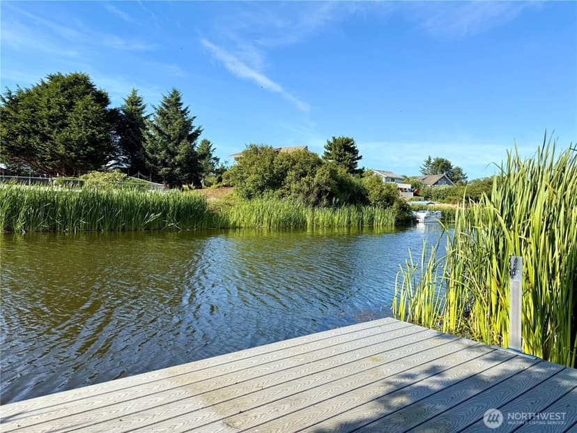 Property photo for 358 N Butterclam Street SW, Ocean Shores photo 37