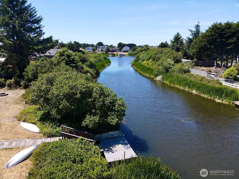 Property photo for 358 N Butterclam Street SW, Ocean Shores photo 33