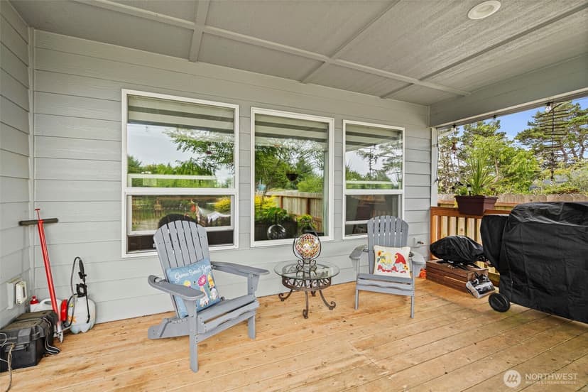 Property photo for 358 N Butterclam Street SW, Ocean Shores photo 24