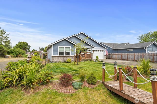 Property photo for 358 N Butterclam Street SW, Ocean Shores photo 2