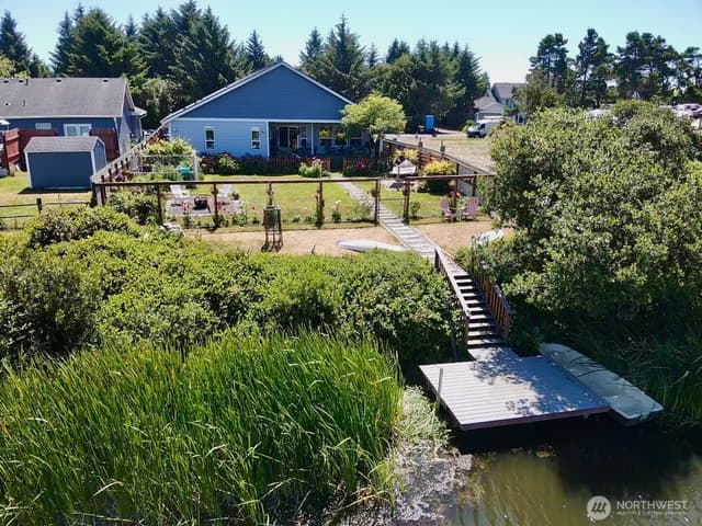 Property photo for 358 N Butterclam Street SW, Ocean Shores photo 5
