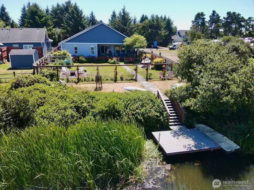 Property photo for 358 N Butterclam Street SW, Ocean Shores photo 5