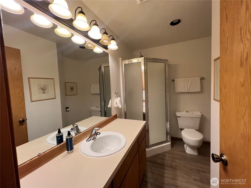 Property photo for 100 Lake Chelan Shores Drive #16-4 P, Chelan photo 16