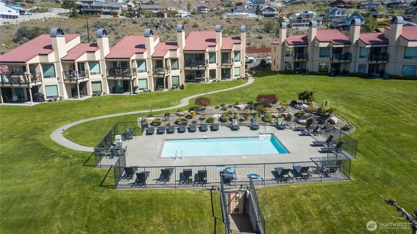 Property photo for 100 Lake Chelan Shores Drive #16-4 P, Chelan photo 9