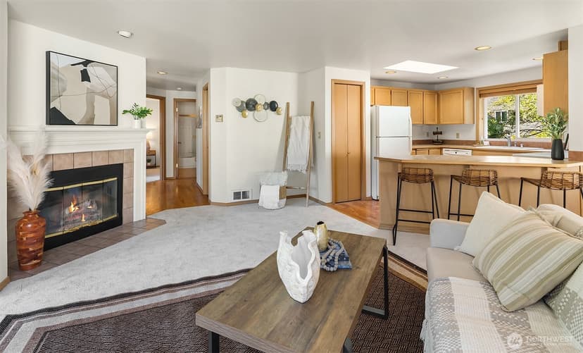 Property photo for 432 3rd Avenue S #B206, Edmonds photo 4