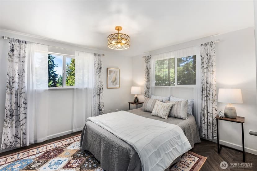 Property photo for 422 S 168th Street, Burien photo 18