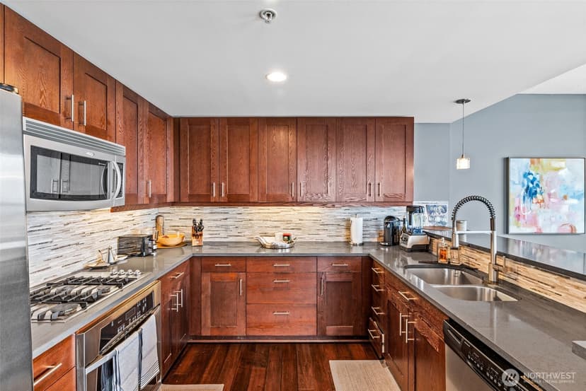 Property photo for 1515 Dock Street #613, Tacoma photo 6