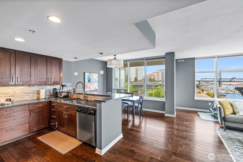Property photo for 1515 Dock Street #613, Tacoma photo 5