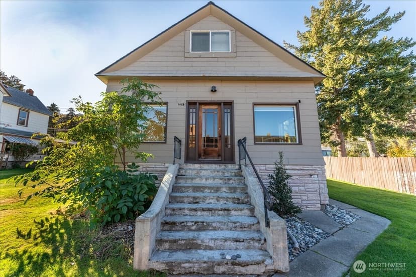 Property photo for 2213 W Woodin Avenue, Chelan photo 12