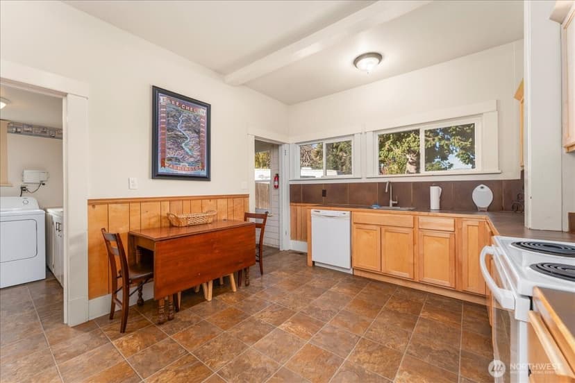 Property photo for 2213 W Woodin Avenue, Chelan photo 21