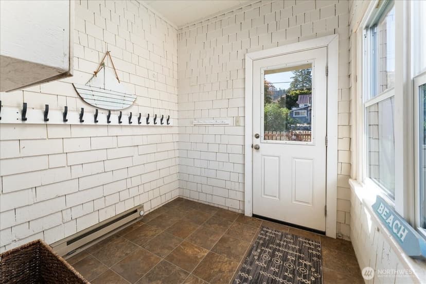 Property photo for 2213 W Woodin Avenue, Chelan photo 26