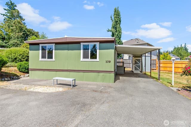 Property photo for 13320 Highway 99 #109, Everett