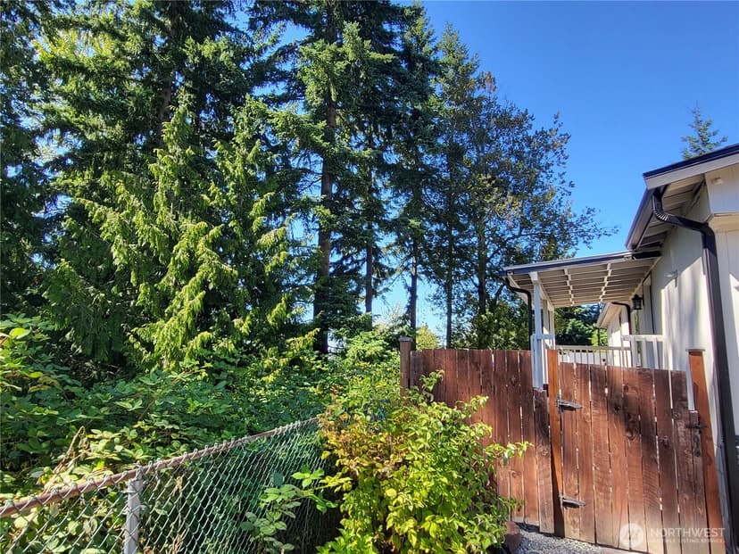 Property photo for 7701 HARDESON Road #70, Everett photo 24