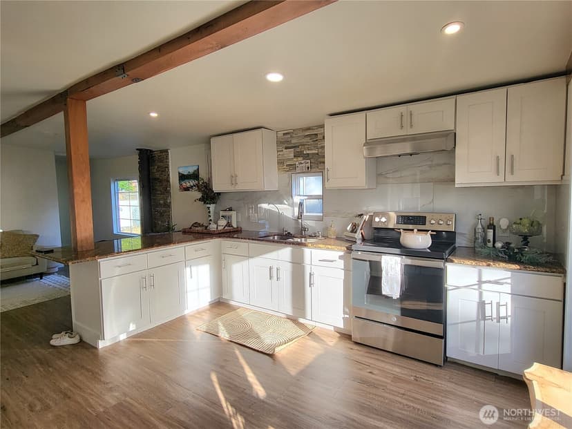 Property photo for 7701 HARDESON Road #70, Everett photo 6