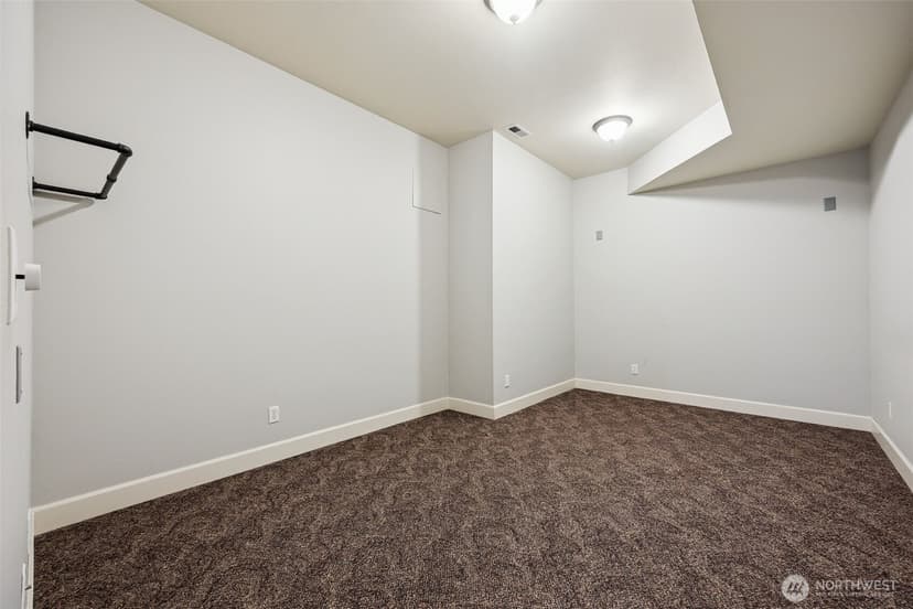 Property photo for 10910 48th Street Ct E, Edgewood photo 29