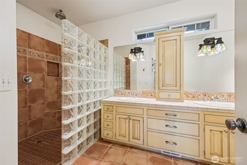 Property photo for 10910 48th Street Ct E, Edgewood photo 17