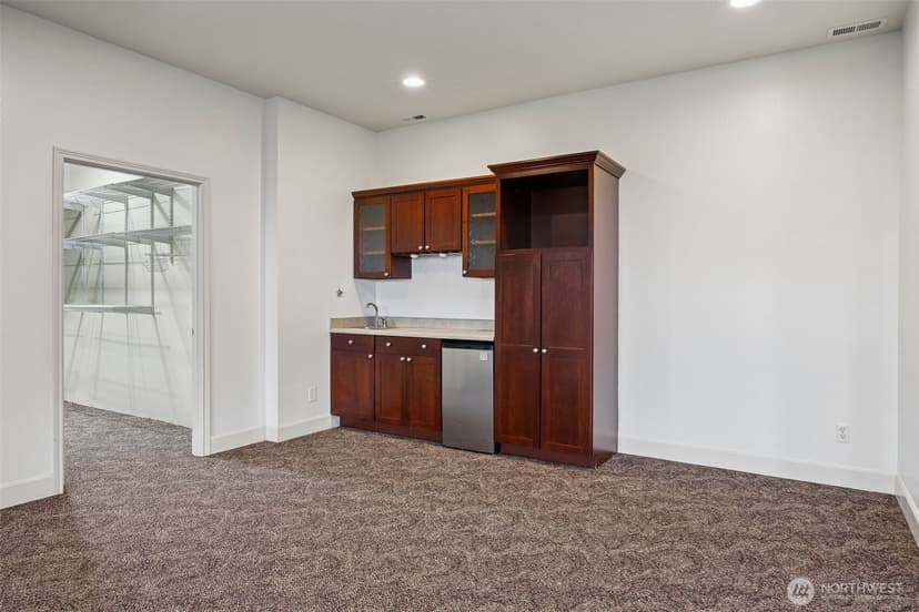 Property photo for 10910 48th Street Ct E, Edgewood photo 25