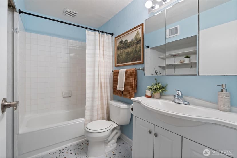 Property photo for 12515 NE 145th Place #D121, Kirkland photo 15