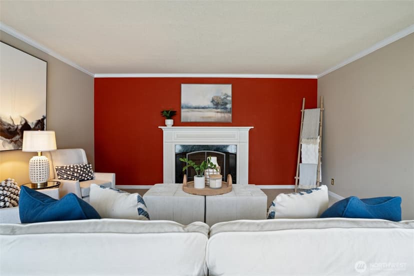 Property photo for 20215 24th Avenue NW, Shoreline photo 10