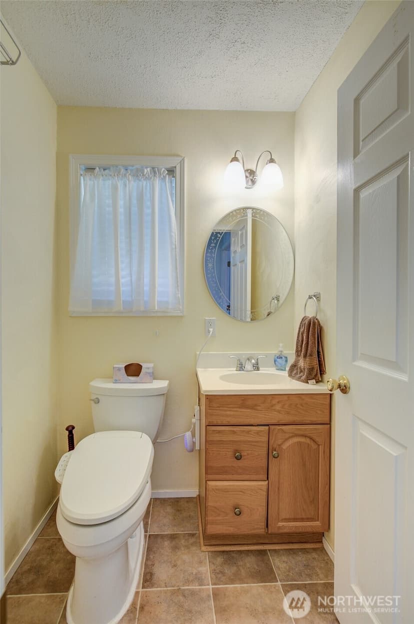 Property photo for 649 Sollecks Avenue SE, Ocean Shores photo 15