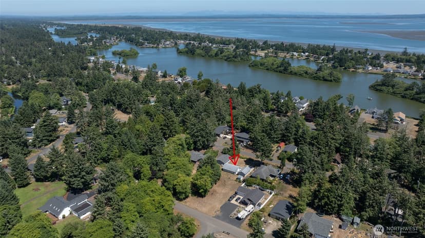 Property photo for 649 Sollecks Avenue SE, Ocean Shores photo 24