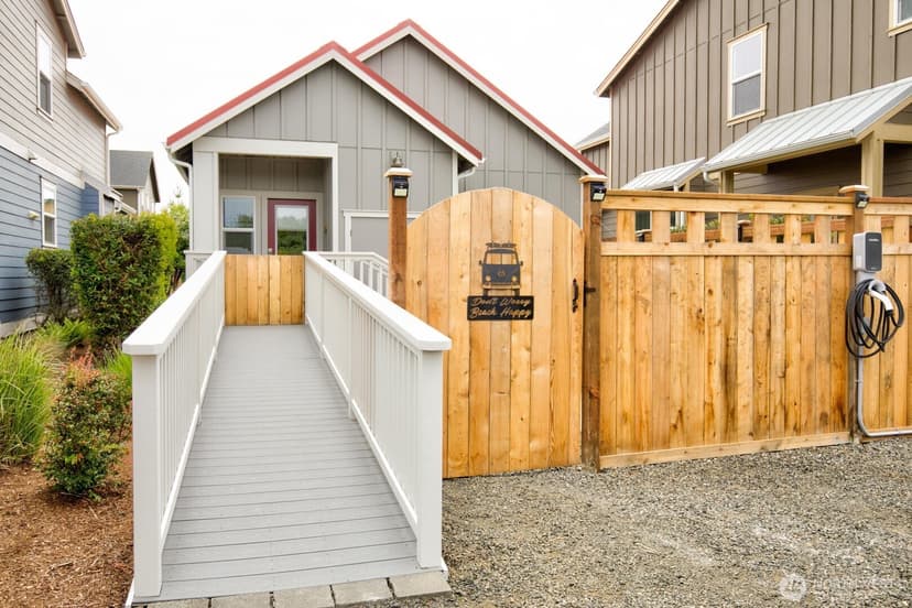 Property photo for 163 Hydrangea Circle SW, Ocean Shores photo 13