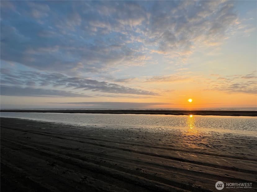 Property photo for 163 Hydrangea Circle SW, Ocean Shores photo 21
