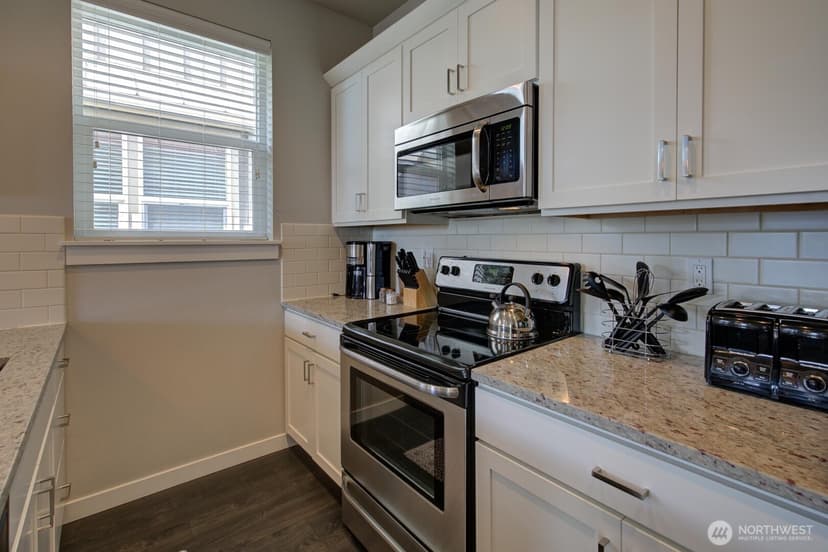 Property photo for 163 Hydrangea Circle SW, Ocean Shores photo 8