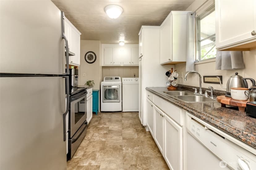 Property photo for 3018 28th Street Ct E #8, Tacoma photo 7