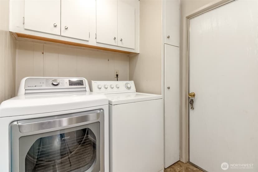 Property photo for 3018 28th Street Ct E #8, Tacoma photo 9