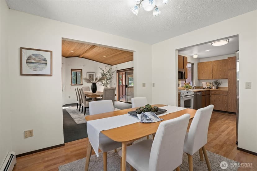 Property photo for 16442 51st Avenue S, Tukwila photo 10