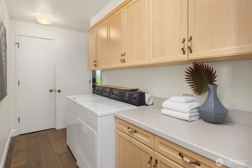 Property photo for 1620 43rd Avenue E #8C, Seattle photo 23