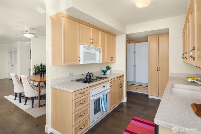 Property photo for 1620 43rd Avenue E #8C, Seattle photo 16