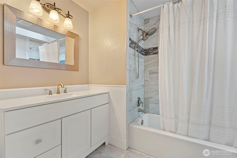 Property photo for 13520 16th Avenue Ct S, Tacoma photo 26
